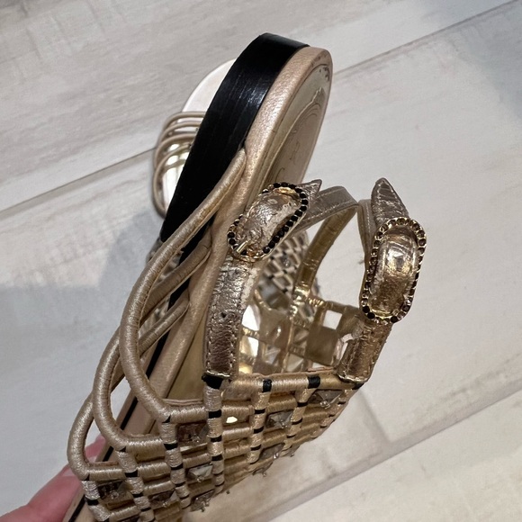 Rene Caovilla leather sandal with crystal details - Picture 9 of 9